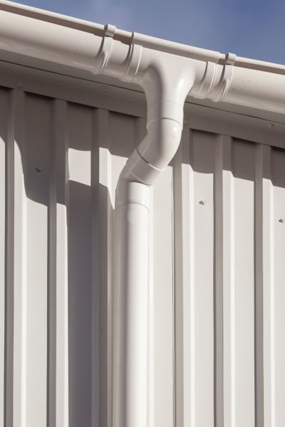 Building Gutter Replacement in London